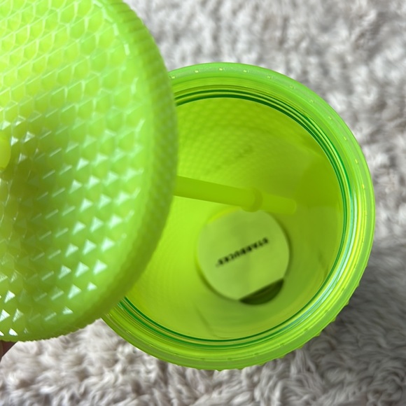 Limited Edition Glow in the Dark Studded Starbucks Cup NEW - Picture 6 of 7